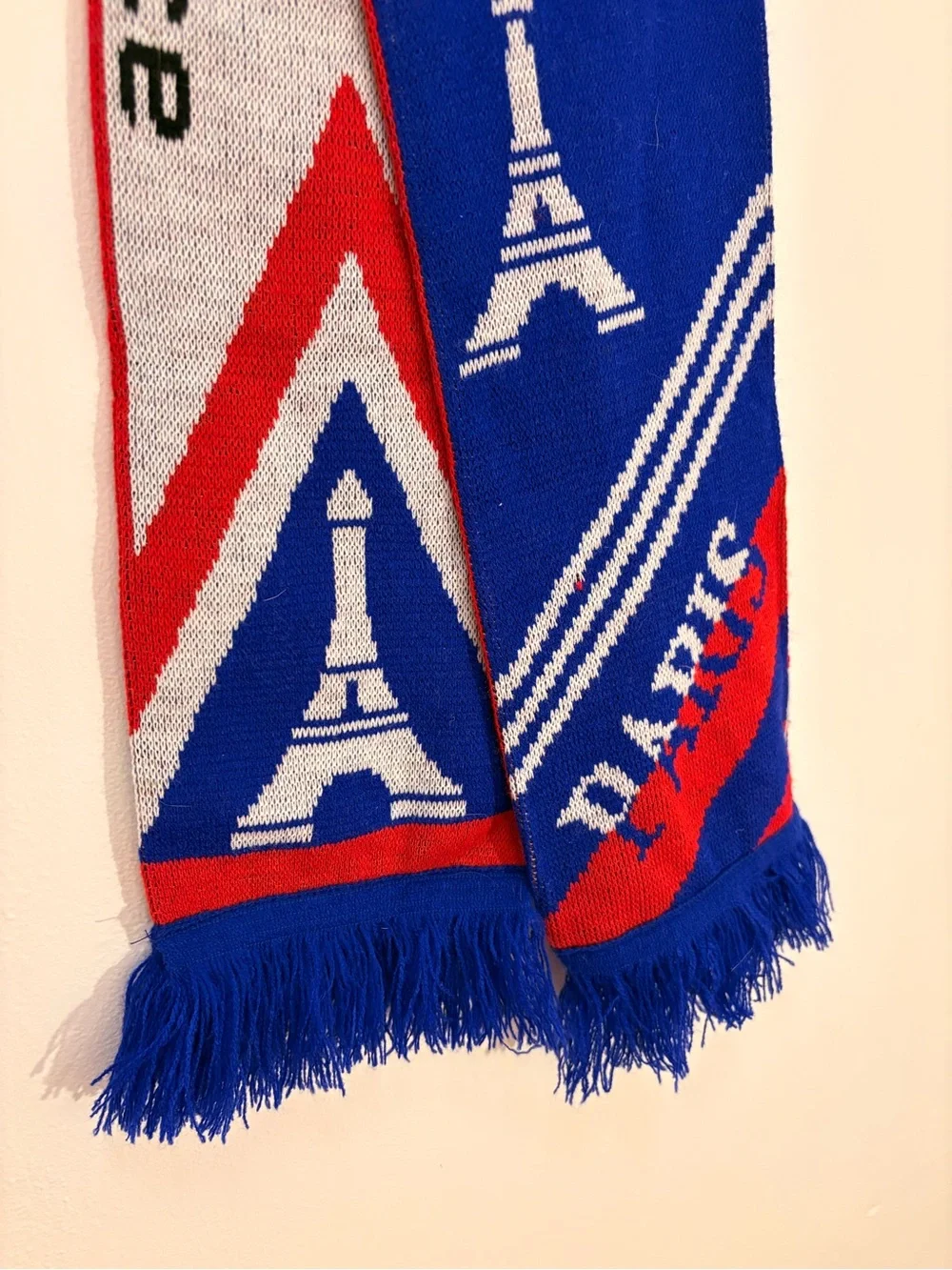Tour de France Blue & Red France Souvenir Scarf Paris Eiffel Tower